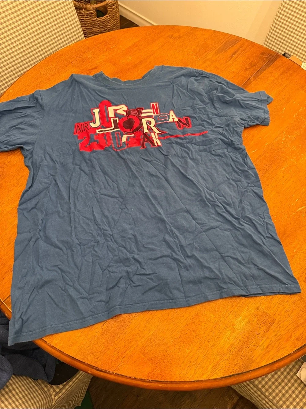 Jordan Blue T-Shirt with Red Graphic xxxl